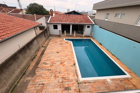 Casa à venda com 3 quartos, 237m² em Jardim Santa Genebra, Campinas
