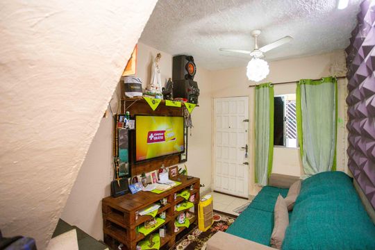 Sala de casa à venda com 2 quartos, 50m² em Nucleo Habitacional Nova Conquista, Diadema