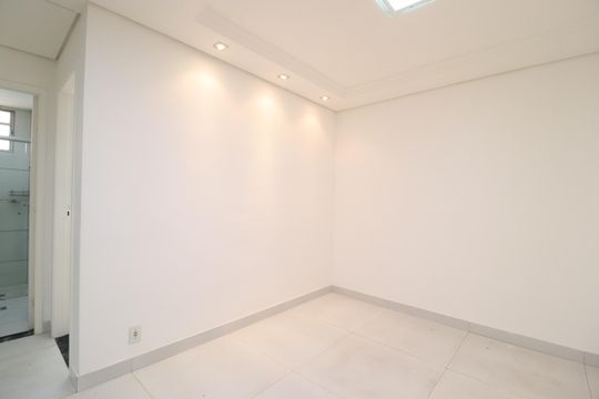 Sala de apartamento para alugar com 2 quartos, 54m² em Gávea, Uberlândia