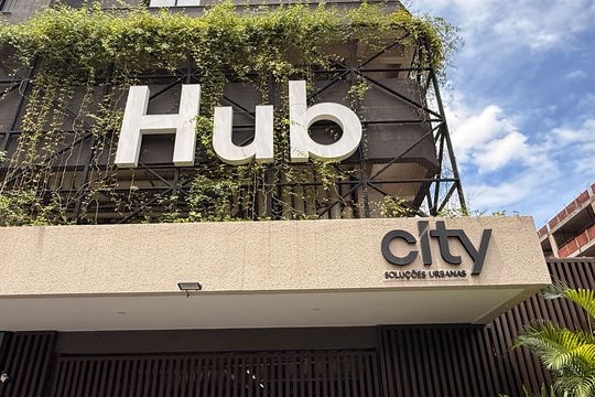 Fachada e portaria de kitnet/studio à venda com 1 quarto, 67m² em Setor Bueno, Goiânia