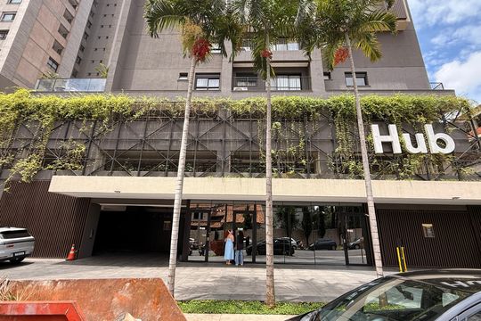 Fachada do Prédio de kitnet/studio à venda com 1 quarto, 67m² em Setor Bueno, Goiânia