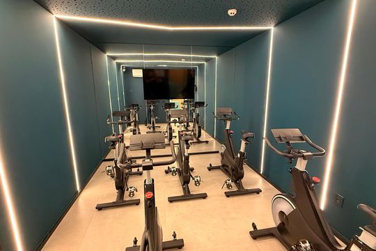 Sala de Spinning de kitnet/studio à venda com 1 quarto, 67m² em Setor Bueno, Goiânia