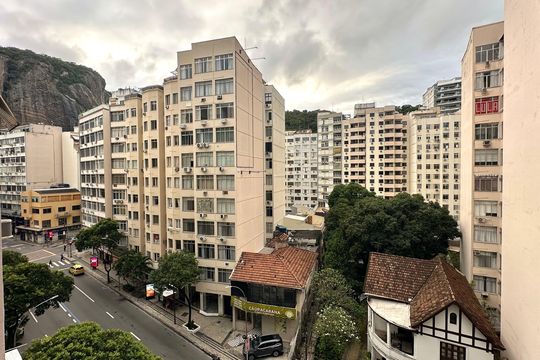 Apartamento para alugar com 3 quartos, 110m² em Copacabana, Rio de Janeiro