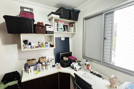 Quarto 3 de apartamento à venda com 2 quartos, 60m² em Vila Luzita, Santo André