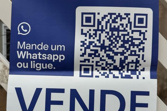 Plaquinha de casa à venda com 1 quarto, 157m² em Setor Habitacional Arniqueira, Brasília