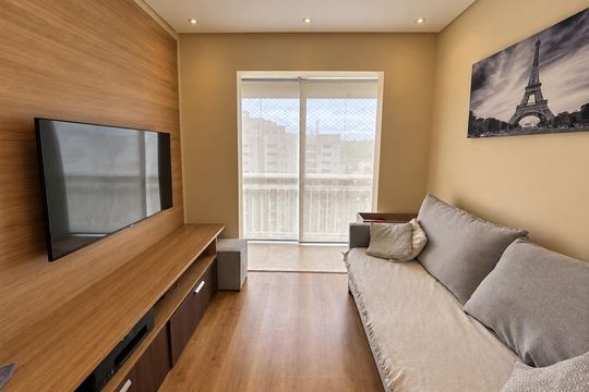 Sala de apartamento à venda com 2 quartos, 57m² em Vila Nossa Senhora da Escada, Barueri