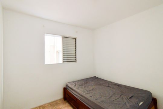 Quarto  de kitnet/studio para alugar com 1 quarto, 48m² em Jardim Kida, Guarulhos