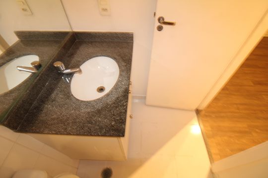 Banheiro de apartamento para alugar com 2 quartos, 73m² em Carandiru, São Paulo