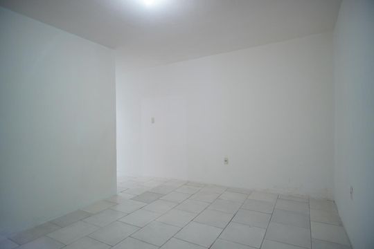 Sala de casa para alugar com 1 quarto, 36m² em Bom Jesus, Porto Alegre