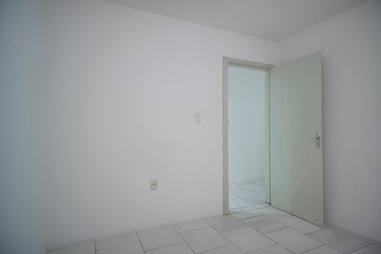 Suíte de casa para alugar com 1 quarto, 36m² em Bom Jesus, Porto Alegre