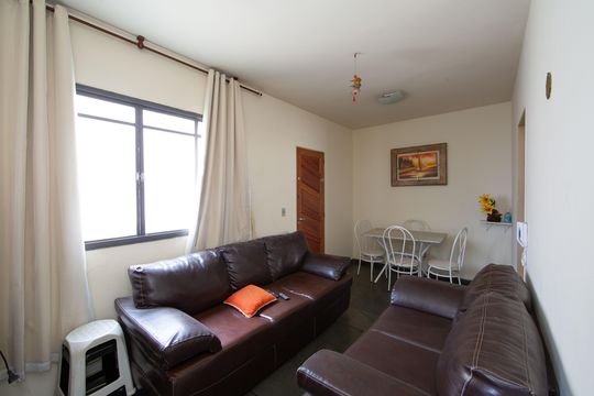 Sala de apartamento para alugar com 3 quartos, 60m² em Salgado Filho, Belo Horizonte