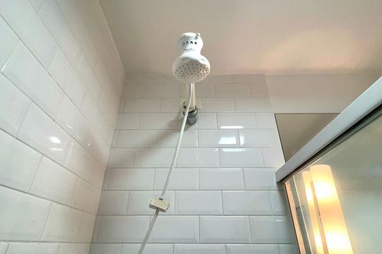 Banheiro da Suíte de apartamento à venda com 2 quartos, 64m² em Vila Madalena, São Paulo