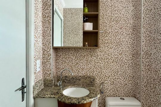 Banheiro de apartamento para alugar com 1 quarto, 56m² em Centro, Campinas