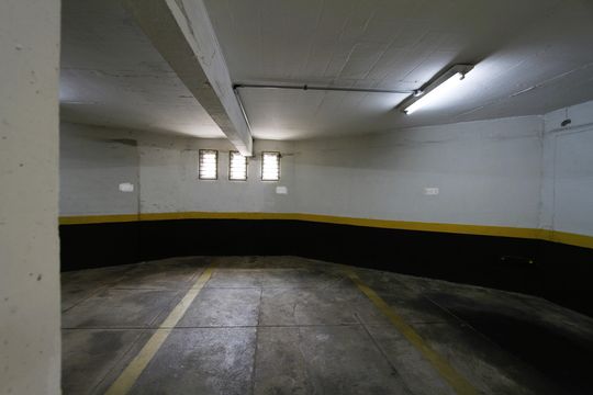 Garagem de apartamento para alugar com 2 quartos, 60m² em Grajaú, Belo Horizonte