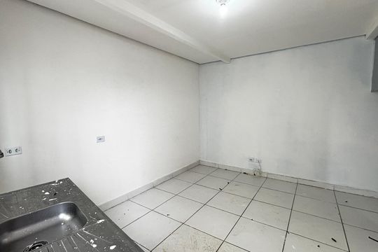 Kitnet/Studio para alugar com 1 quarto, 35m² em Vila Suíça, Santo André