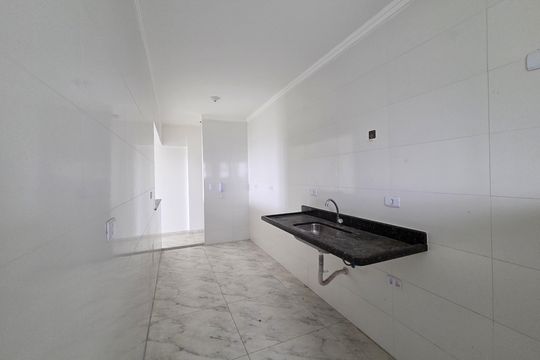 Cozinha de apartamento para alugar com 2 quartos, 79m² em Guilhermina, Praia Grande