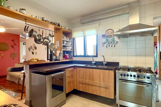 Cozinha de apartamento à venda com 3 quartos, 148m² em Perdizes, São Paulo