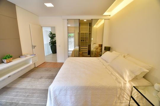 Quarto 2 - Suíte de casa de condomínio para alugar com 3 quartos, 502m² em Sítios de Recreio Gramado, Campinas