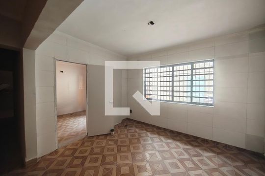 Casa para alugar com 2 quartos, 63m² em Jardim Brasil (Zona Norte), São Paulo