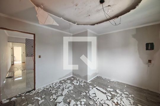 Casa para alugar com 2 quartos, 60m² em Jardim Brasil (Zona Norte), São Paulo