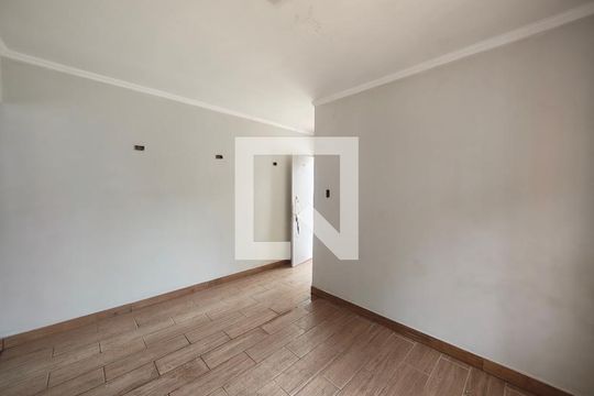 Casa para alugar com 2 quartos, 60m² em Jardim Brasil (Zona Norte), São Paulo