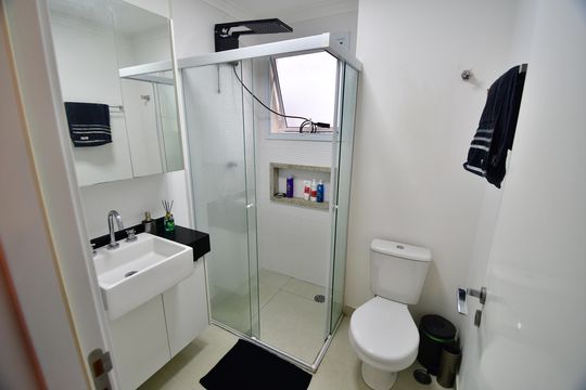 Banheiro de kitnet/studio à venda com 1 quarto, 55m² em Conceicao, Campinas