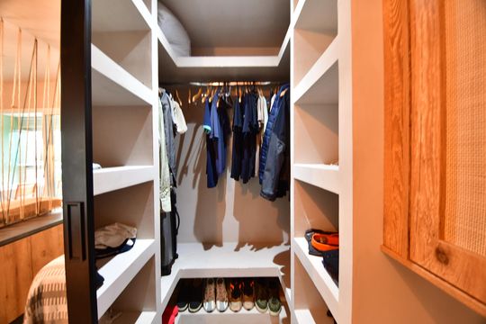 Closet de kitnet/studio à venda com 1 quarto, 55m² em Conceicao, Campinas