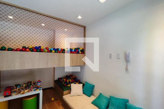Área comum de apartamento para alugar com 2 quartos, 55m² em São Francisco Xavier, Rio de Janeiro