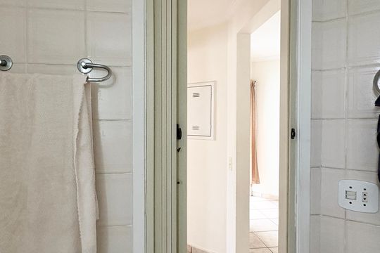Banheiro de apartamento para alugar com 2 quartos, 50m² em Freguesia do Ó, São Paulo