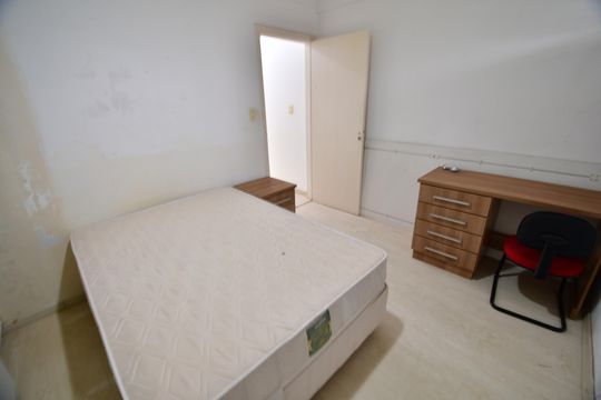 Quarto  de apartamento à venda com 1 quarto, 50m² em Centro, Campinas