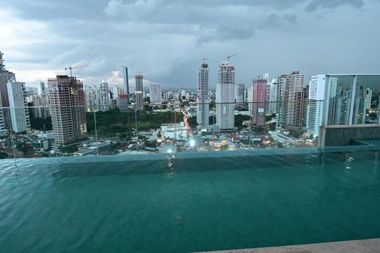 Apartamento para alugar com 2 quartos, 47m² em Setor Bueno, Goiânia