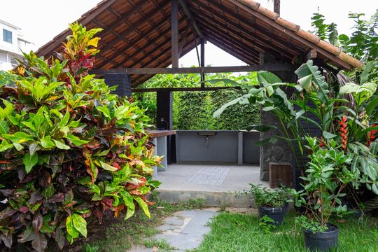 Churrasqueira de casa para alugar com 3 quartos, 750m² em Guaratiba, Rio de Janeiro