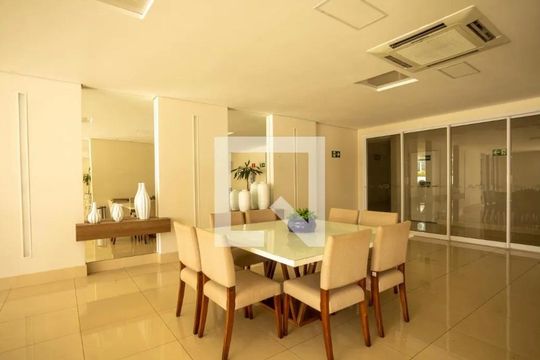Apartamento para alugar com 2 quartos, 85m² em Setor Bueno, Goiânia