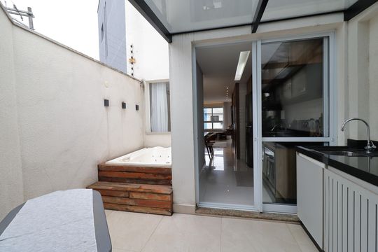 Quintal de casa para alugar com 2 quartos, 115m² em Jardim Cidalia, São Paulo