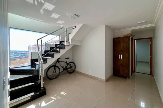 Apartamento à venda com 4 quartos, 157m² em Setor Goiânia 2, Goiânia