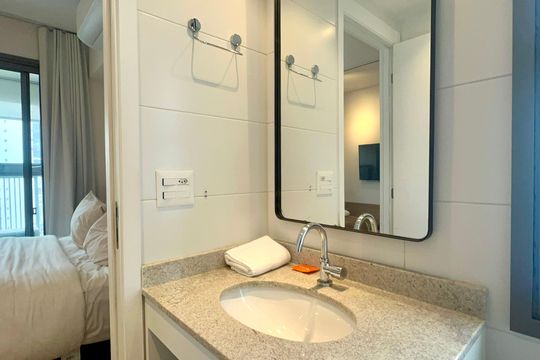 Banheiro de kitnet/studio à venda com 1 quarto, 26m² em Sumarezinho, São Paulo