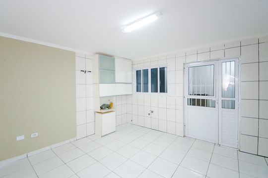 Edícula  de casa para alugar com 3 quartos, 200m² em Jardim Bom Clima, Guarulhos