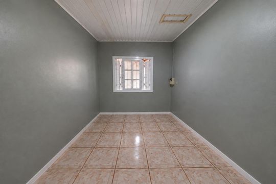 Quarto 2 de casa à venda com 2 quartos, 98m² em Igara, Canoas