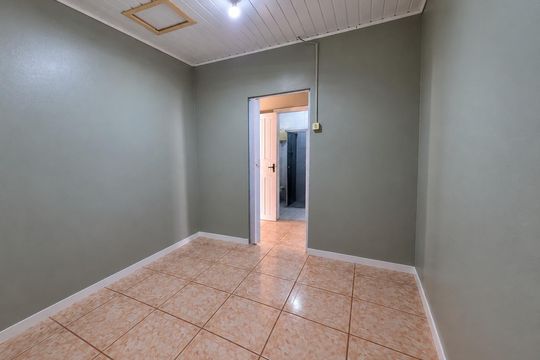 Quarto 2 de casa à venda com 2 quartos, 98m² em Igara, Canoas