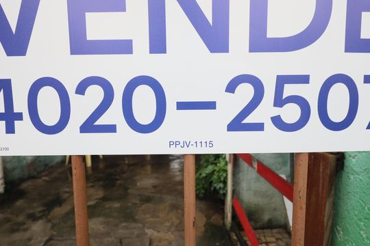 Placa  de casa à venda com 2 quartos, 250m² em Rochdale, Osasco