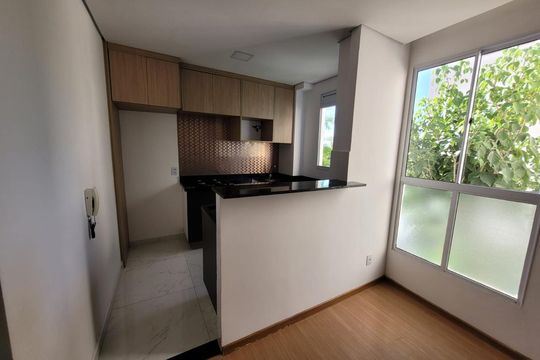 Cozinha de apartamento para alugar com 2 quartos, 44m² em Jardim Guaruja, Sorocaba