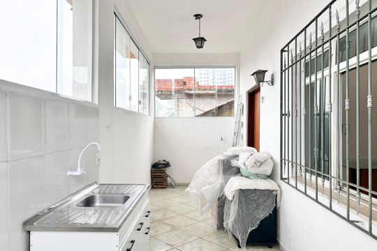 Cozinha e Área de Serviço de casa para alugar com 1 quarto, 60m² em Vila Pirituba, São Paulo