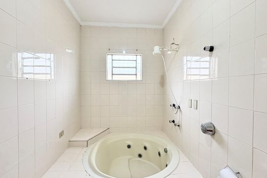 Banheiro de casa para alugar com 1 quarto, 60m² em Vila Pirituba, São Paulo