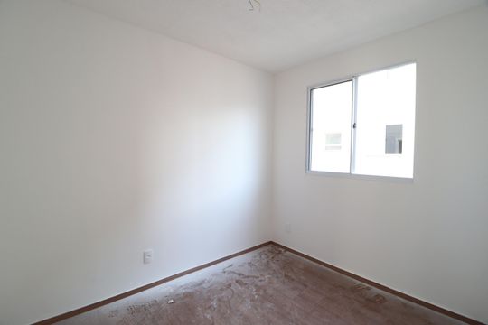Quarto 1 de apartamento para alugar com 2 quartos, 40m² em Jardim Patricia, Uberlândia