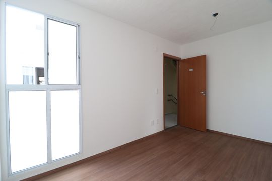 Sala de apartamento para alugar com 2 quartos, 40m² em Jardim Patricia, Uberlândia