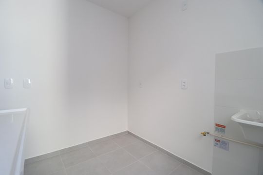 Cozinha de apartamento para alugar com 2 quartos, 40m² em Jardim Patricia, Uberlândia