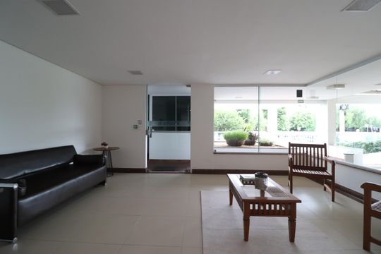 Hall social de apartamento para alugar com 2 quartos, 90m² em Patrimônio, Uberlândia
