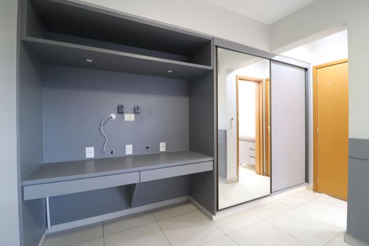 Quarto 2 - Suíte de apartamento para alugar com 2 quartos, 90m² em Patrimônio, Uberlândia