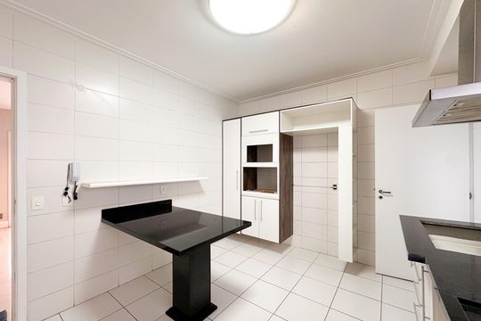 Cozinha de apartamento para alugar com 4 quartos, 156m² em Nova Petrópolis, São Bernardo do Campo