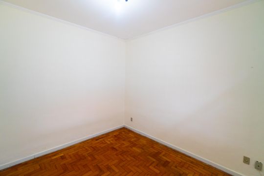Quarto 1 de casa à venda com 2 quartos, 160m² em Vila da Saúde, São Paulo